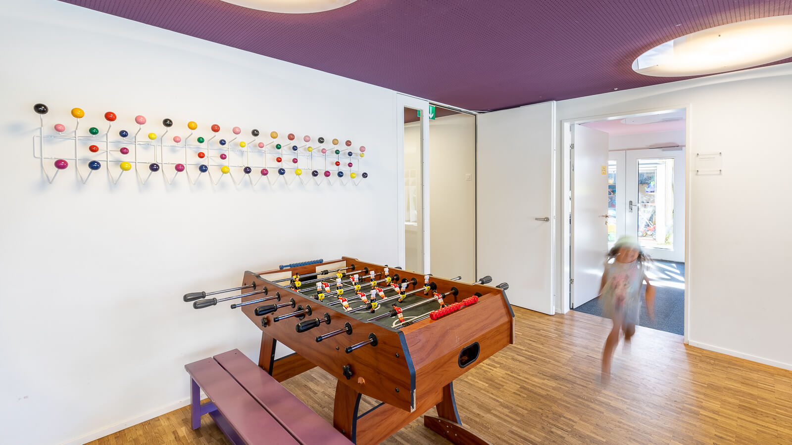 KinderheimTitlisblick-EG Töggelikasten_web.jpg