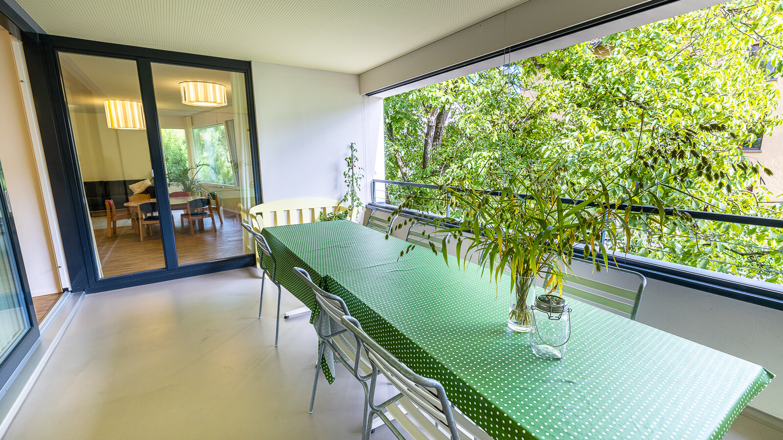 KinderheimTitlisblick-OG Balkon_web.jpg